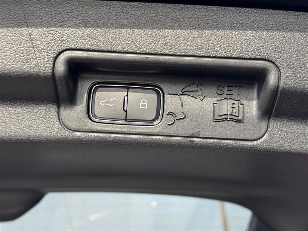 New 2026 Ford Explorer ST-Line - photo 5
