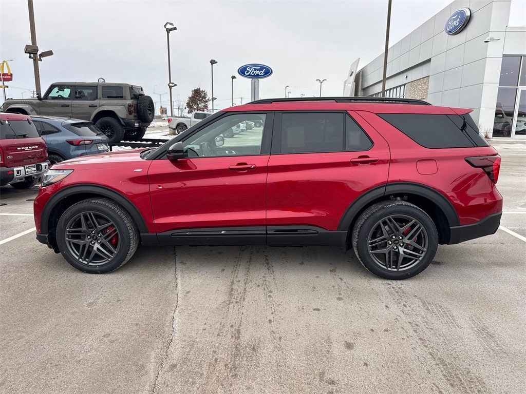 New 2026 Ford Explorer - photo 2
