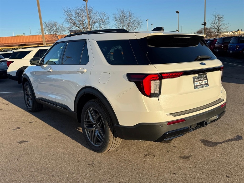 New 2026 Ford Explorer ST-Line - photo 3