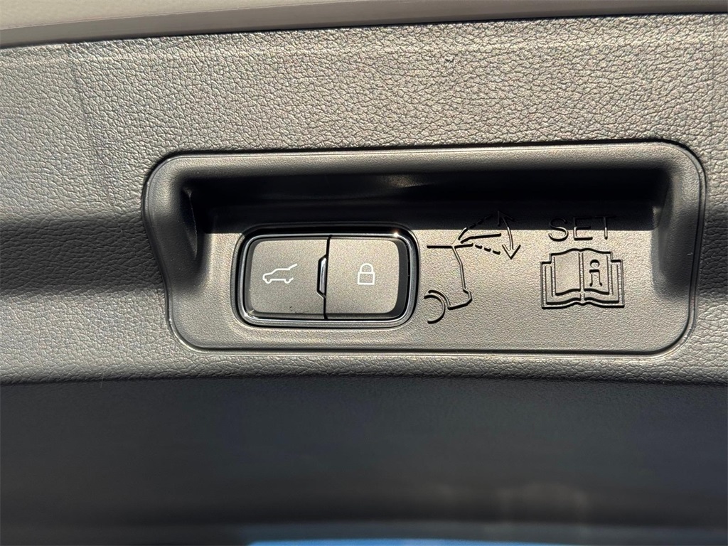 New 2026 Ford Explorer ST-Line - photo 6