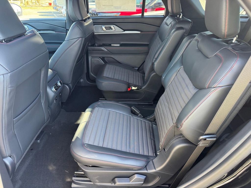 New 2026 Ford Explorer ST-Line - photo 10