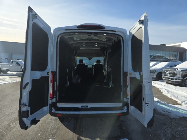 New 2026 Ford Transit 250 Medium Roof Empty Cargo Van - photo 4