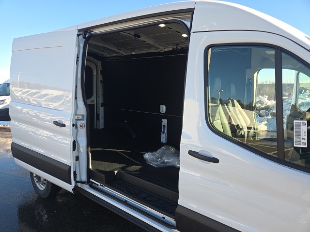 New 2026 Ford Transit 250 Medium Roof Empty Cargo Van - photo 32