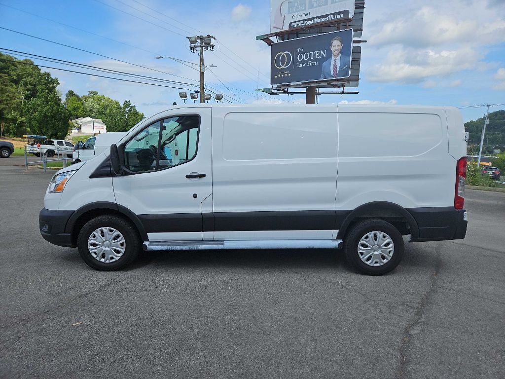 Used 2021 Ford Transit 250 - photo 2