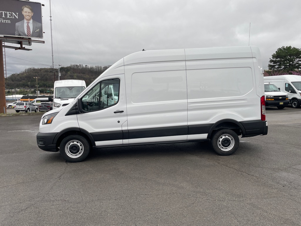 Used 2023 Ford Transit 250 - photo 2