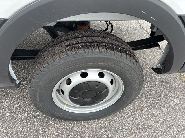 New 2026 Ford Transit 250 Medium Roof Empty Cargo Van - photo 5