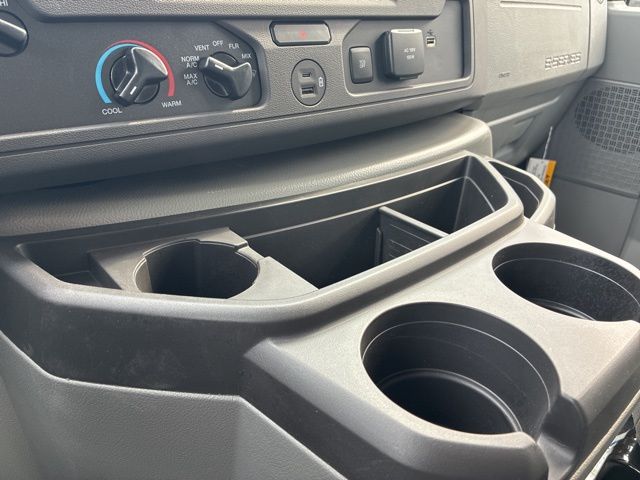 New 2026 Ford E-350 Cutaway - photo 34
