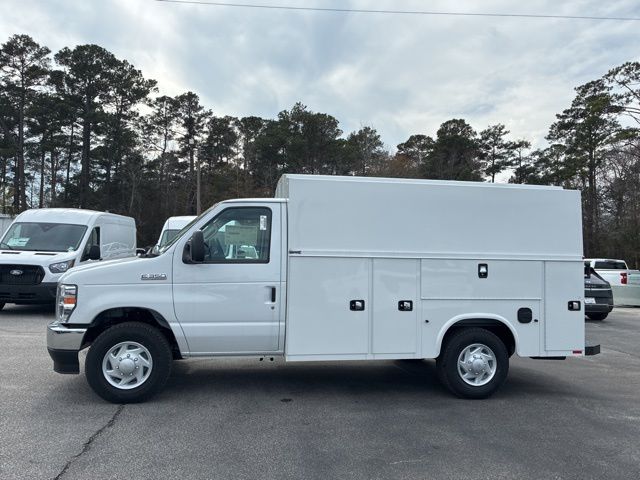 New 2026 Ford E-350 Cutaway - photo 6