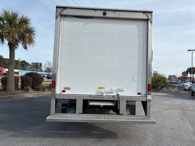 Used 2021 Ford E-350 Cutaway - photo 31