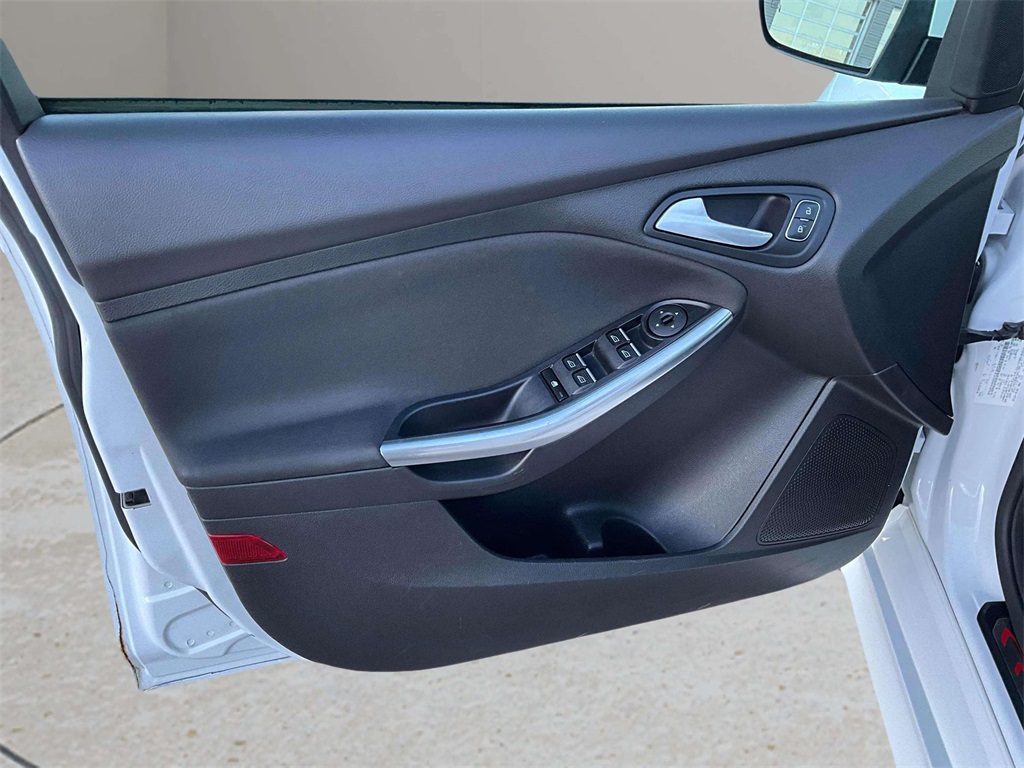Used 2015 Ford Focus ST - photo 19