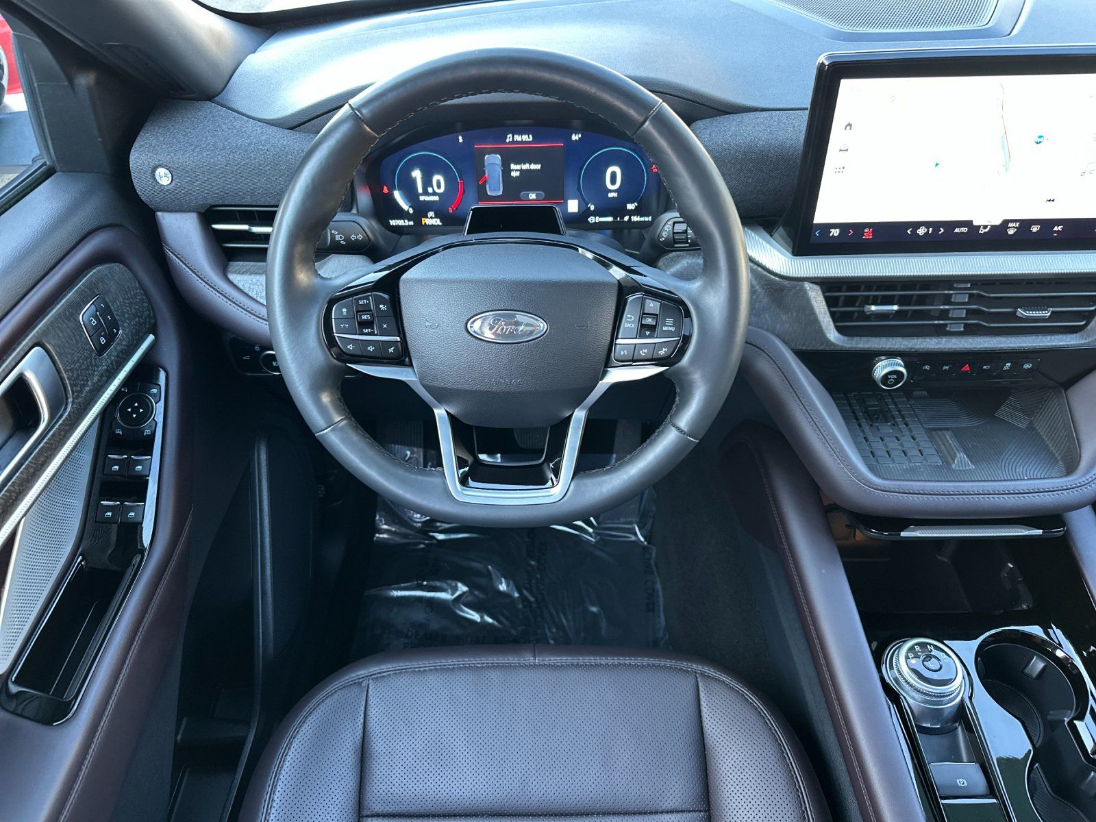 Used 2025 Ford Explorer Platinum - photo 15
