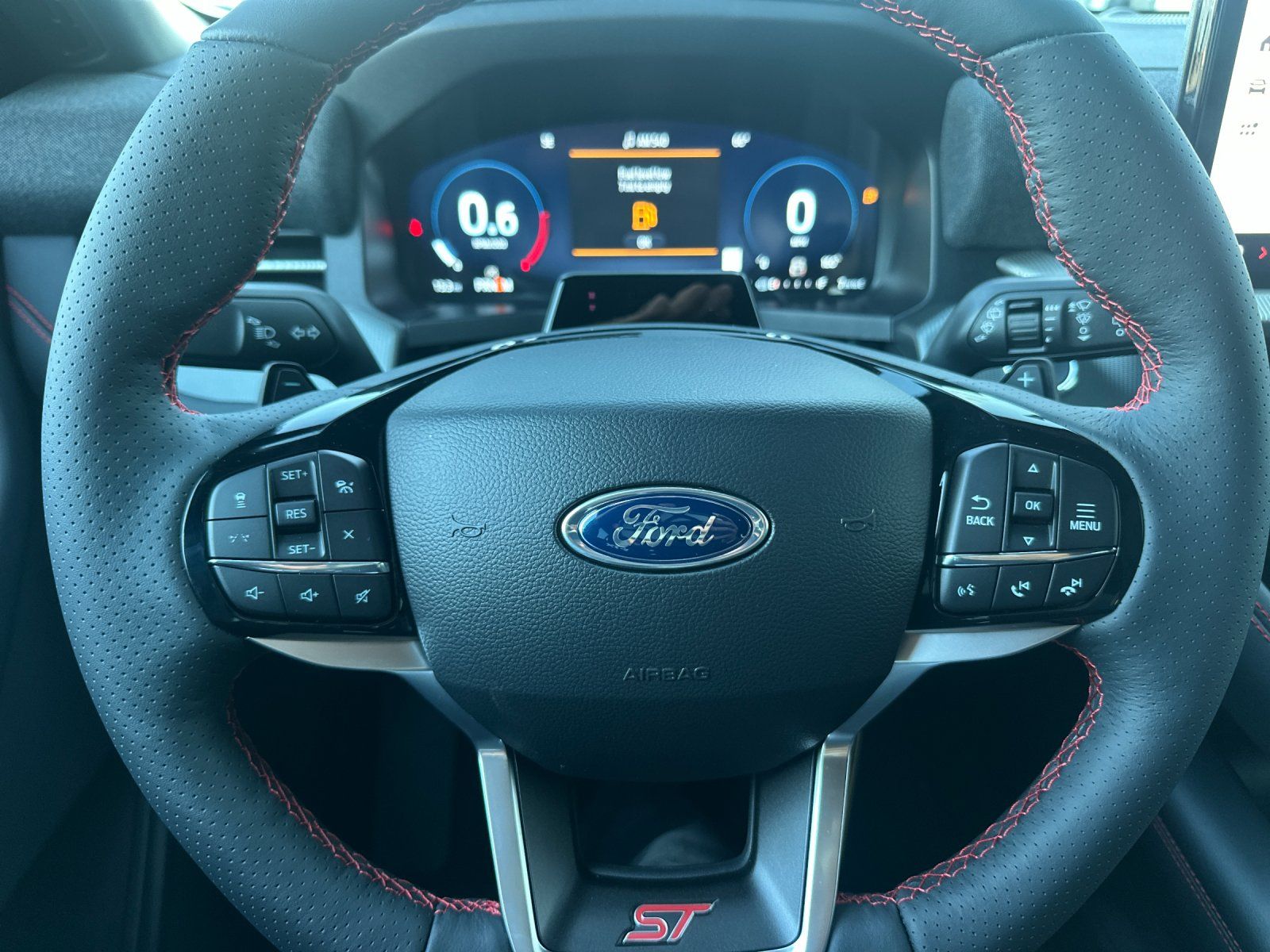 New 2026 Ford Explorer ST - photo 6