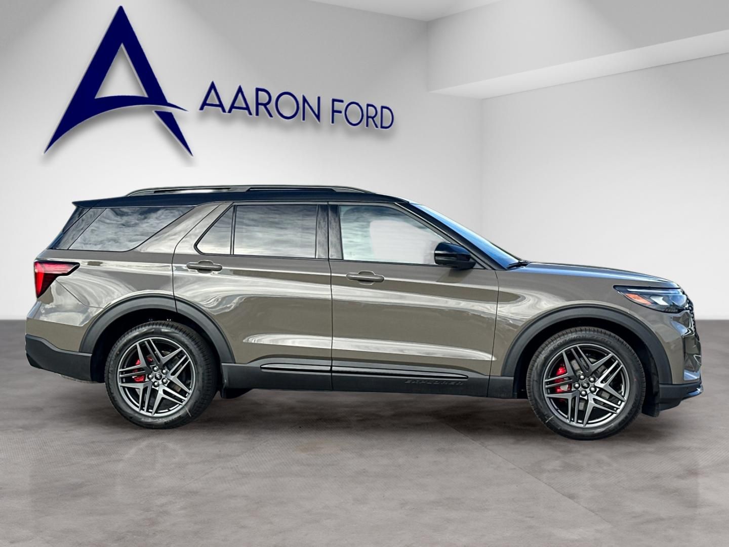New 2026 Ford Explorer ST - photo 18