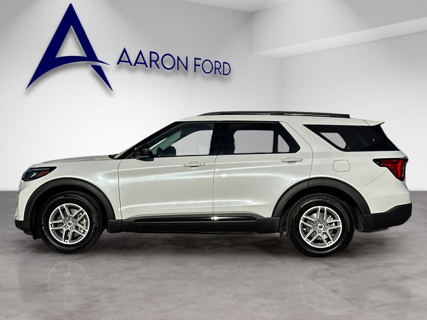 New 2026 Ford Explorer - photo 1