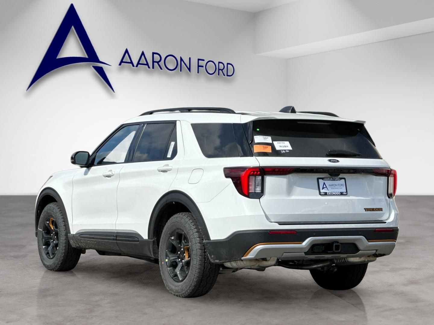 New 2026 Ford Explorer - photo 2