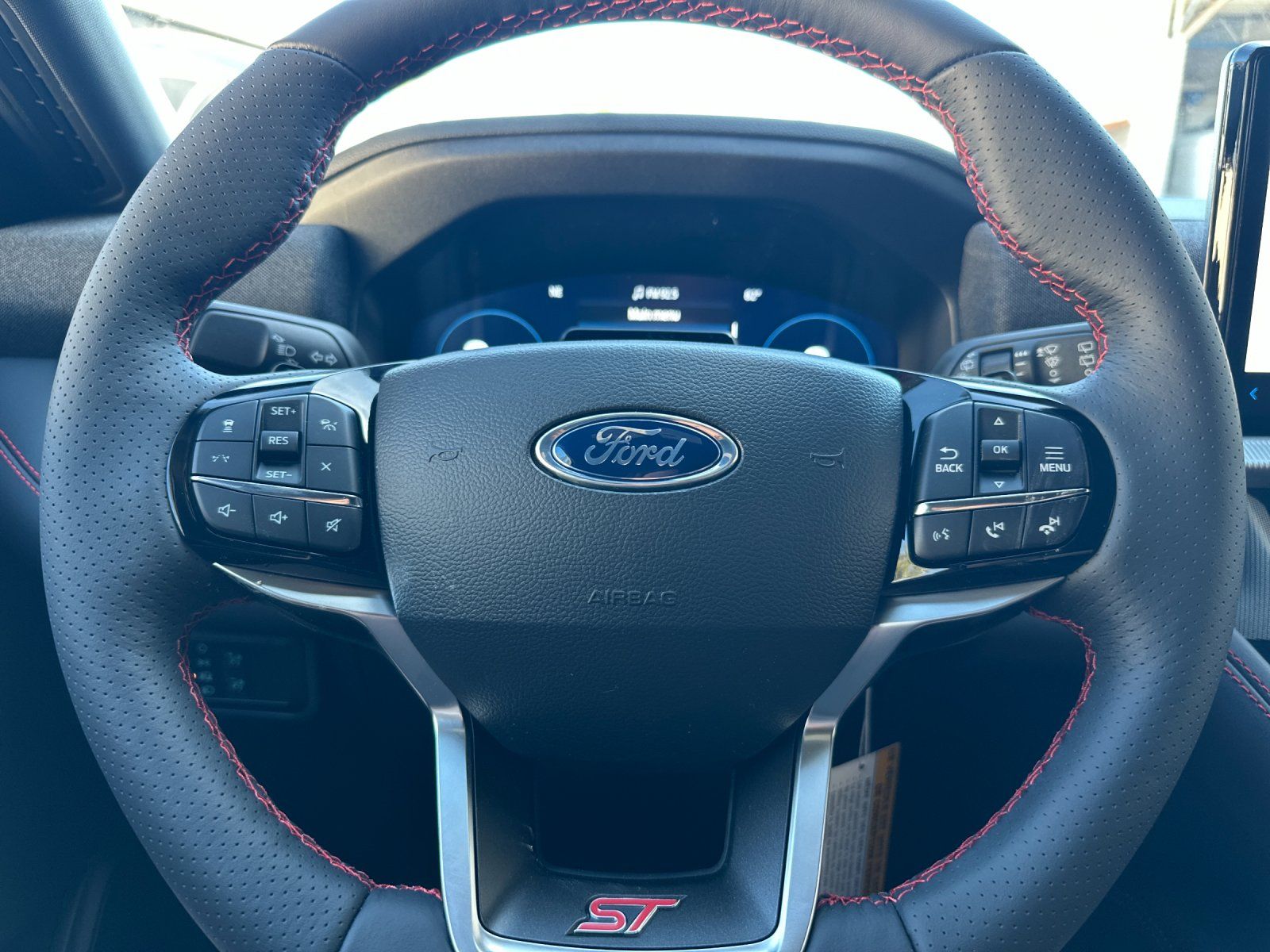 New 2026 Ford Explorer ST - photo 25