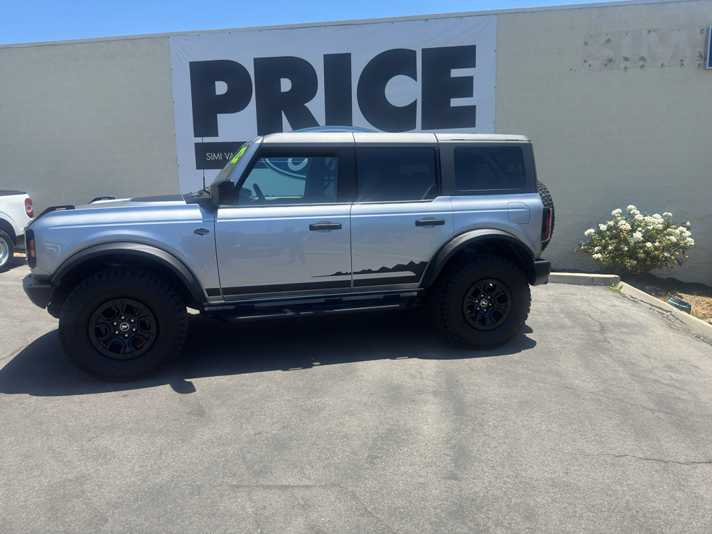 Used 2022 Ford Bronco - photo 2