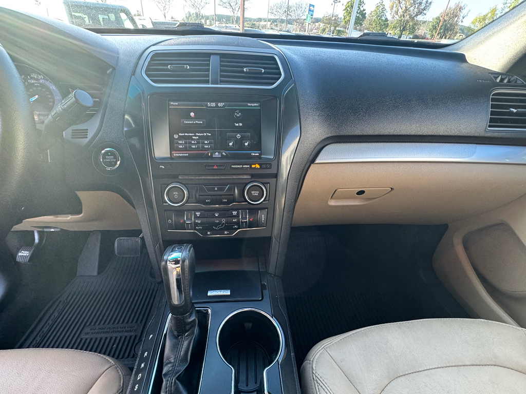 Used 2016 Ford Explorer XLT - photo 19