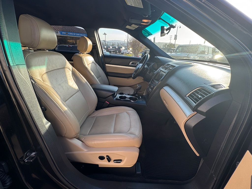 Used 2016 Ford Explorer XLT - photo 28