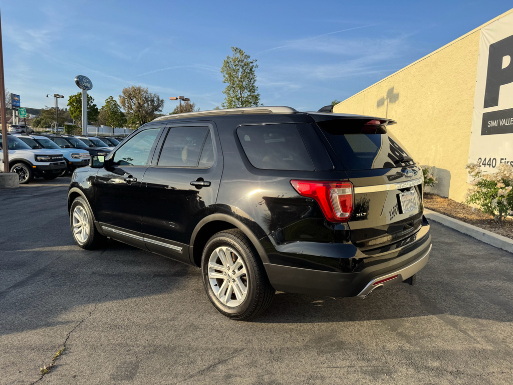 Used 2016 Ford Explorer XLT - photo 5