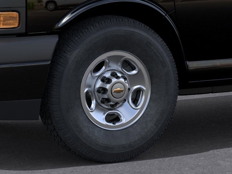 New 2026 Chevrolet Express 2500 Empty Cargo Van - photo 9