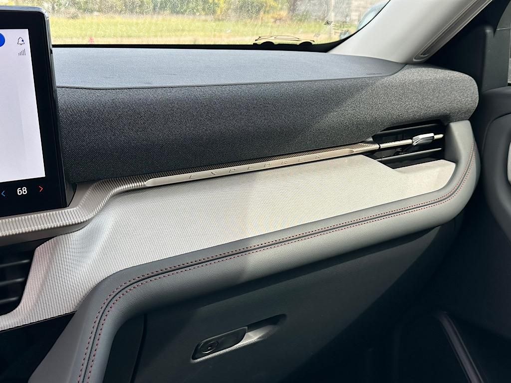 New 2026 Ford Explorer ACTIV - photo 22