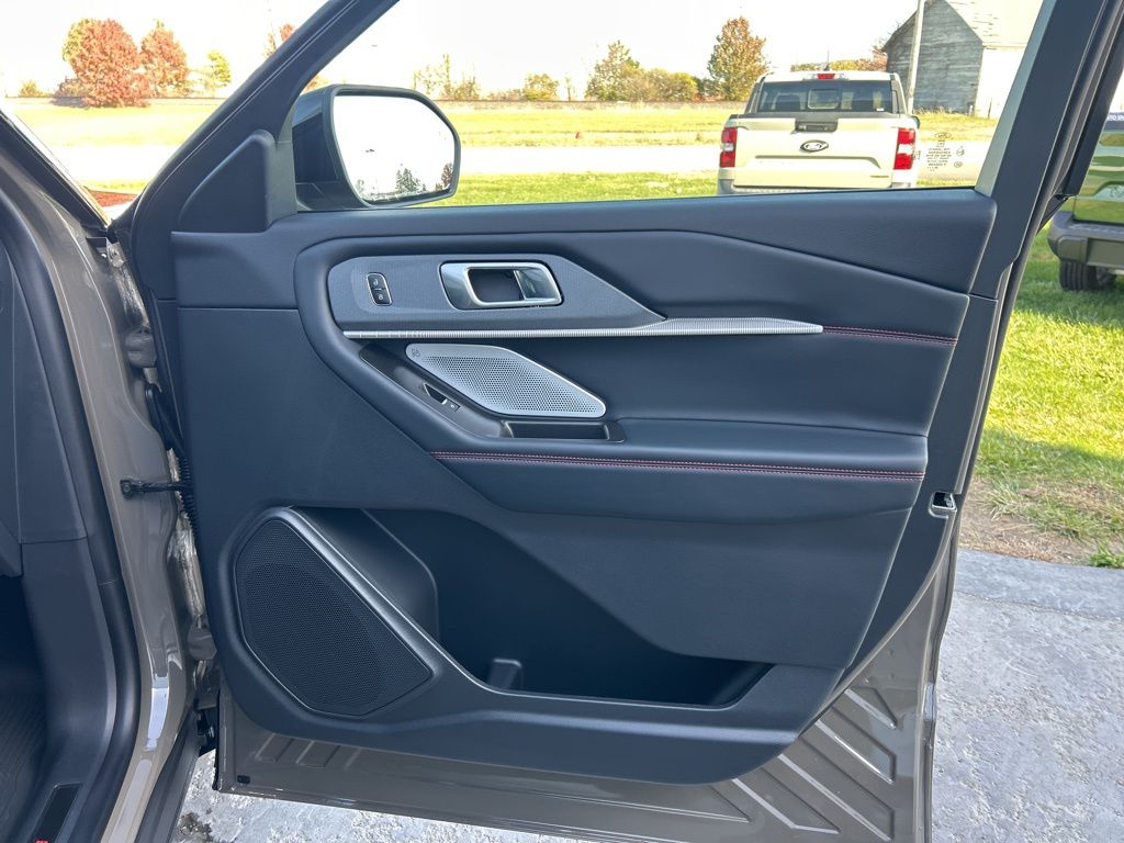 New 2026 Ford Explorer ST - photo 40