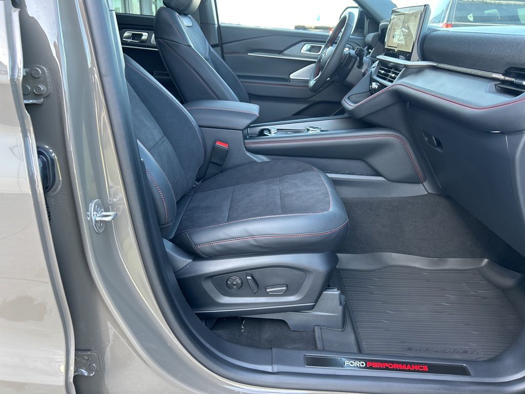 New 2026 Ford Explorer ST - photo 41