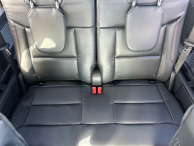New 2026 Ford Explorer ST-Line - photo 15