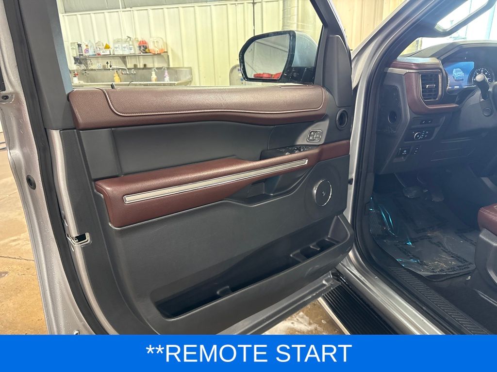 Used 2022 Ford Expedition MAX Limited - photo 11