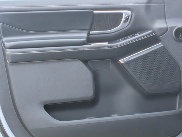 Used 2025 Ford Expedition MAX Platinum - photo 13