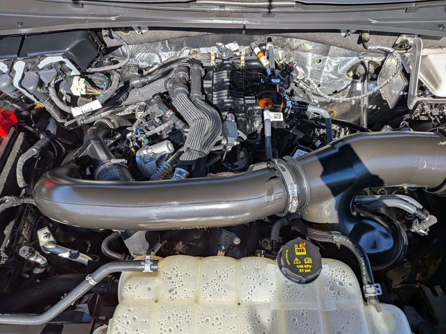 Used 2025 Ford Expedition Platinum - photo 30