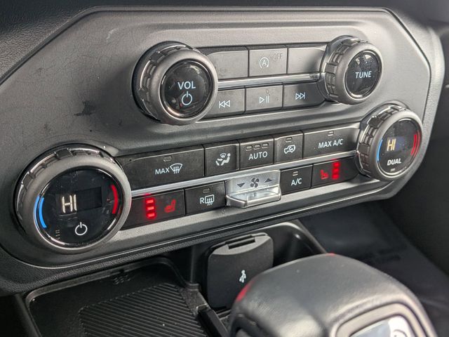 Used 2025 Ford Bronco Big Bend - photo 19