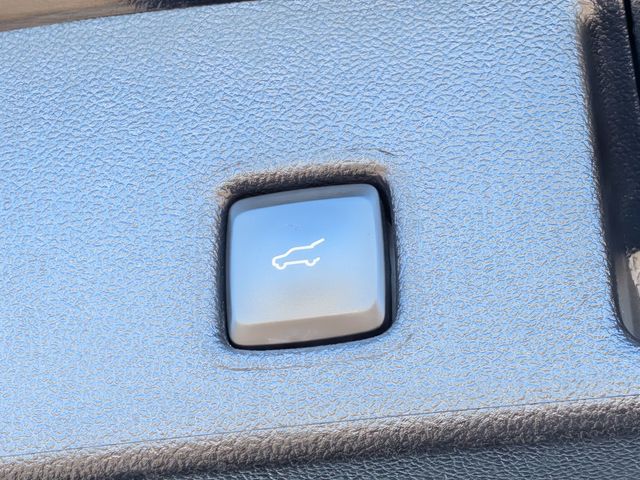 Used 2025 Ford Escape Platinum - photo 24