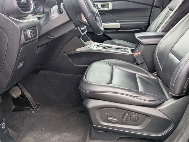 Used 2023 Ford Explorer XLT - photo 11