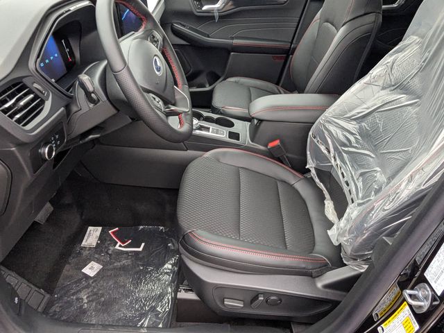 New 2025 Ford Escape ST-Line - photo 11