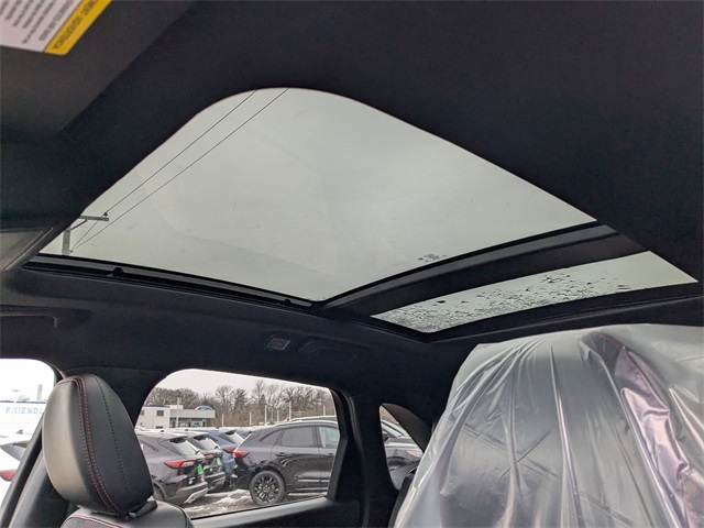 New 2025 Ford Escape ST-Line - photo 14