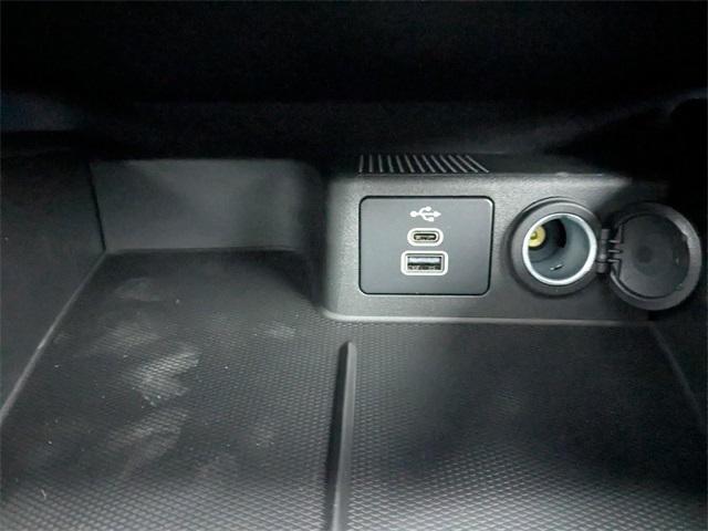 New 2025 Ford Escape ST-Line - photo 21
