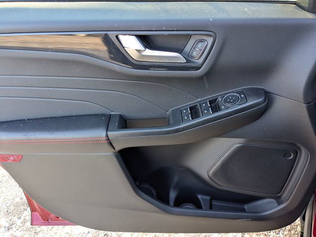 New 2025 Ford Escape - photo 13