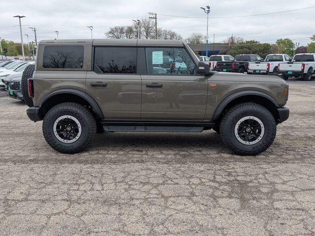 New 2025 Ford Bronco - photo 2