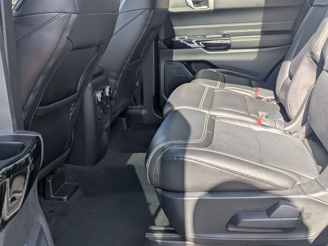 Used 2022 Ford Explorer ST - photo 22