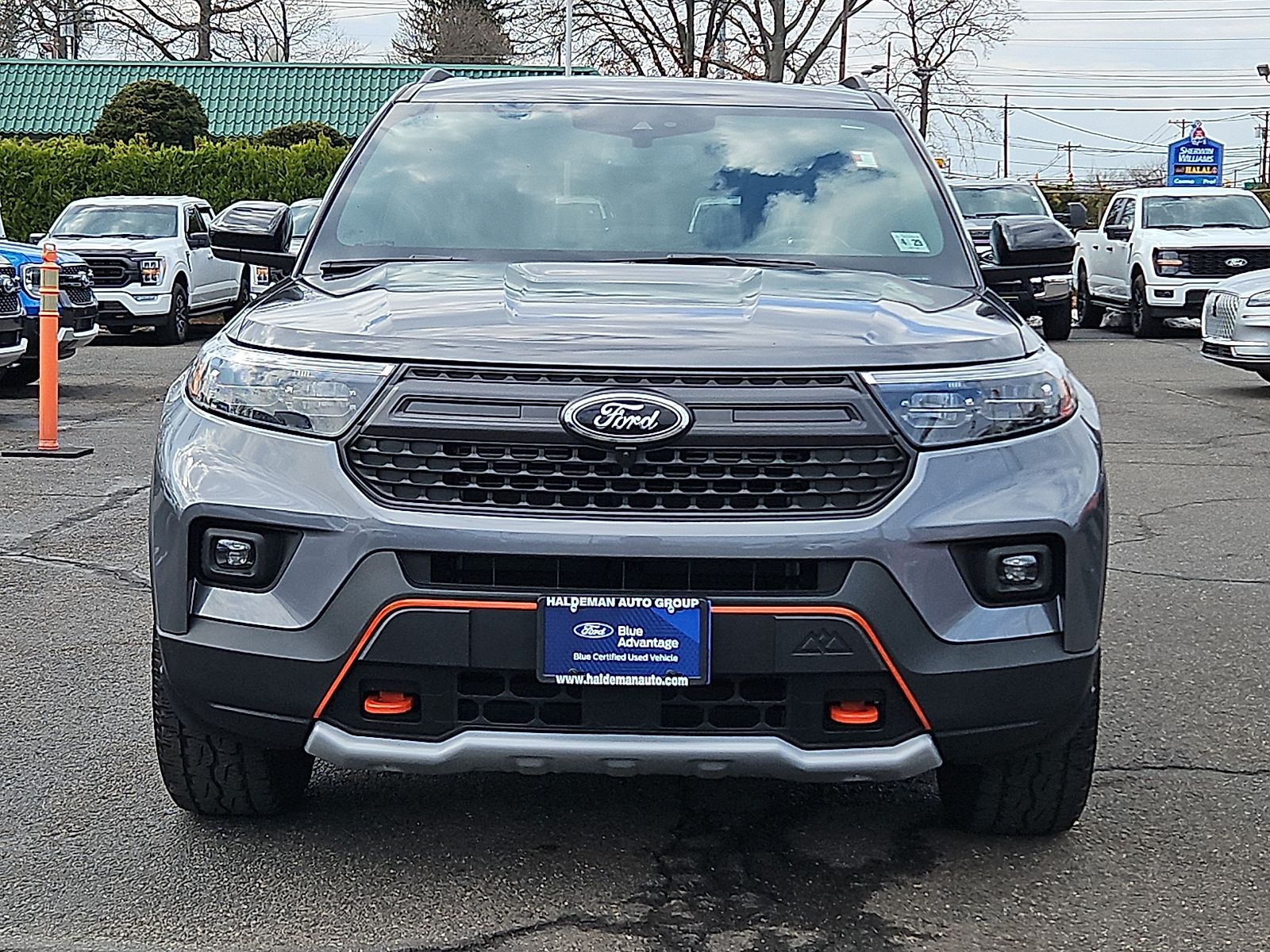 Used 2023 Ford Explorer - photo 2