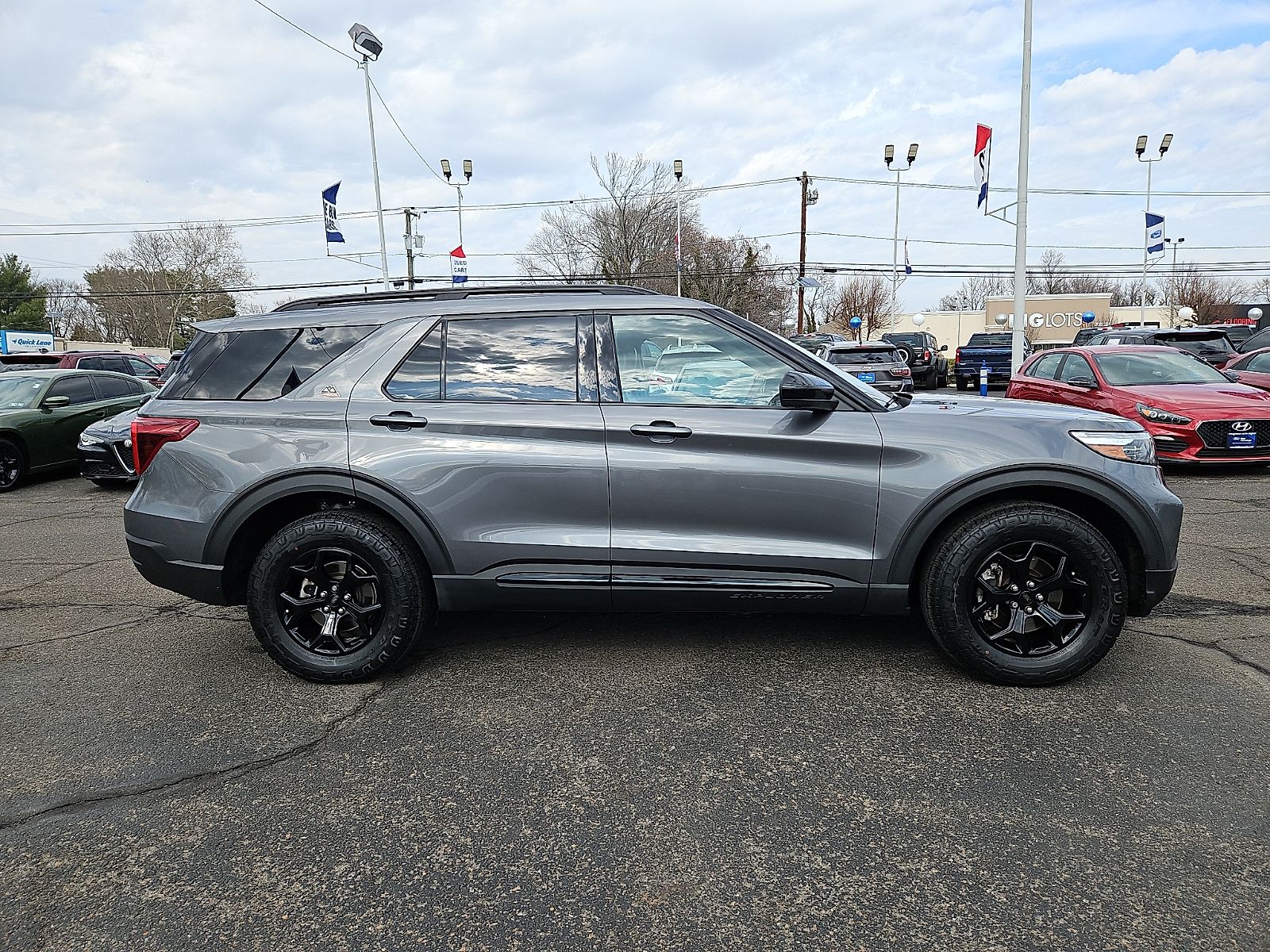 Used 2023 Ford Explorer Timberline - photo 8