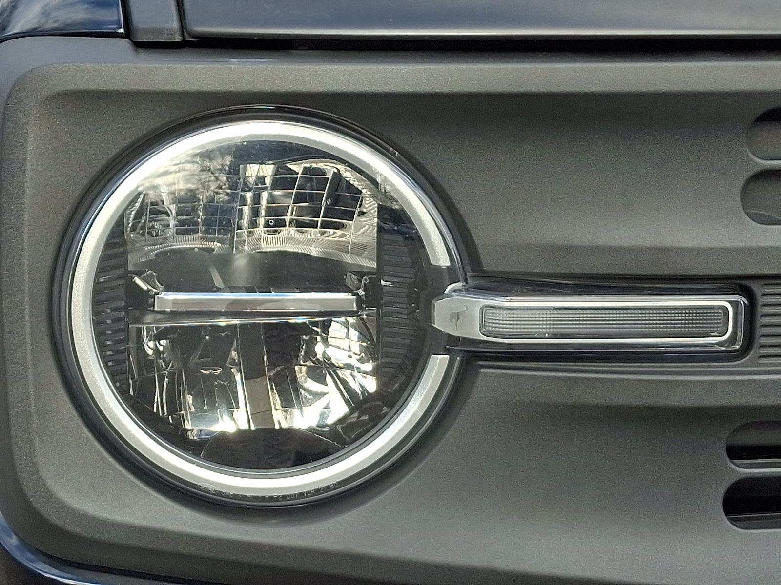 Used 2023 Ford Bronco Base - photo 28