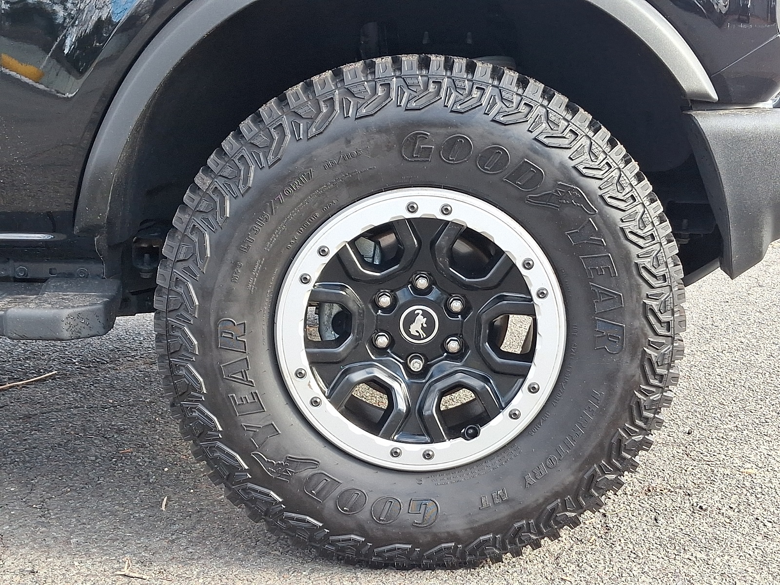 Used 2023 Ford Bronco Base - photo 27