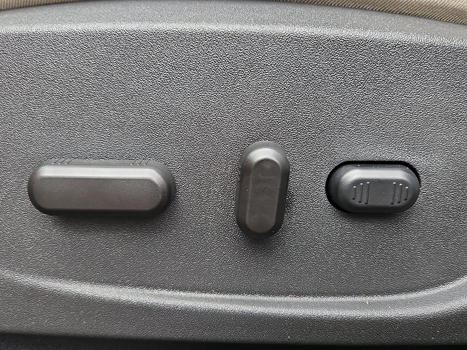 Used 2018 Ford Escape SEL - photo 6