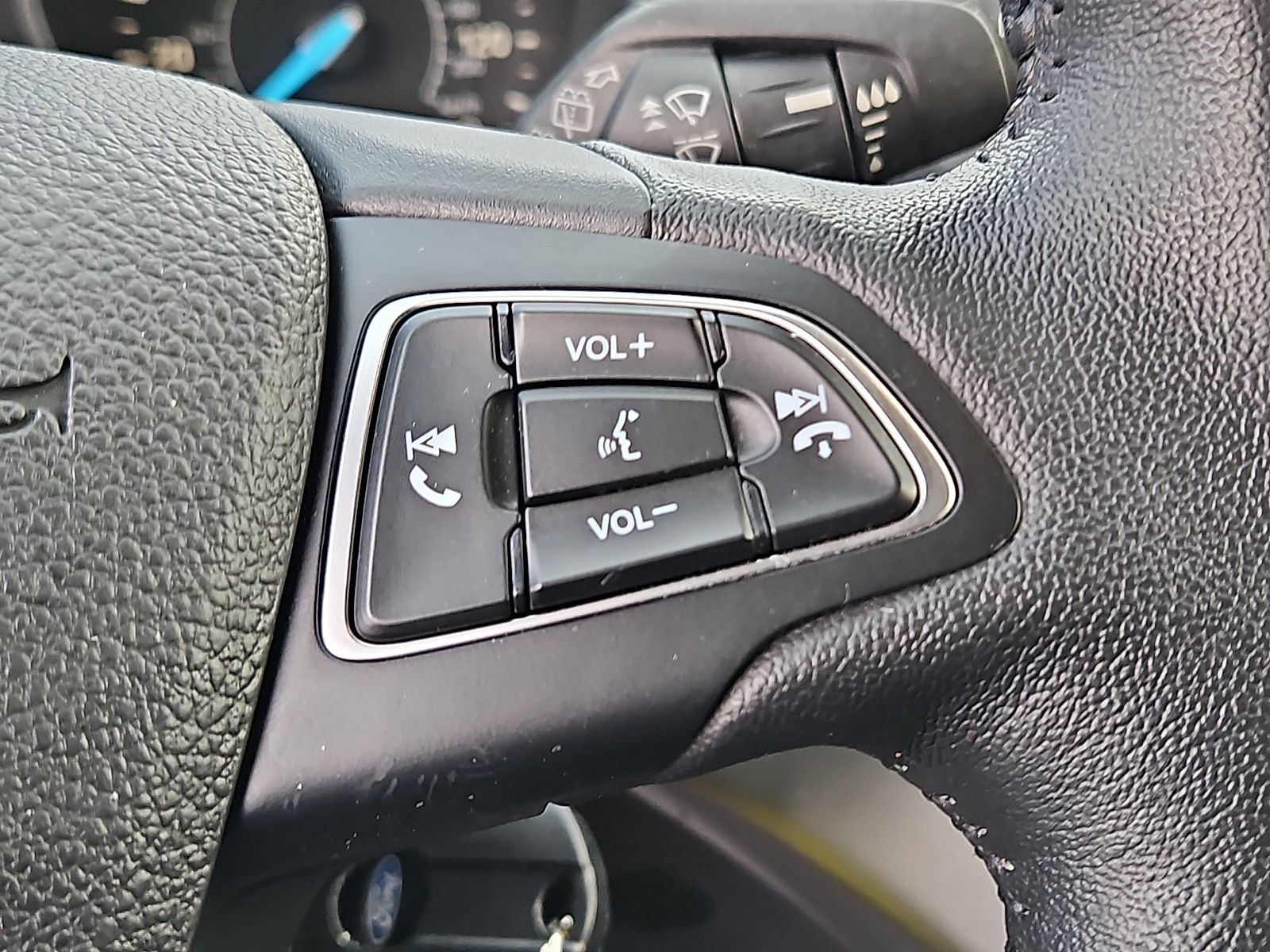 Used 2018 Ford Escape SEL - photo 5