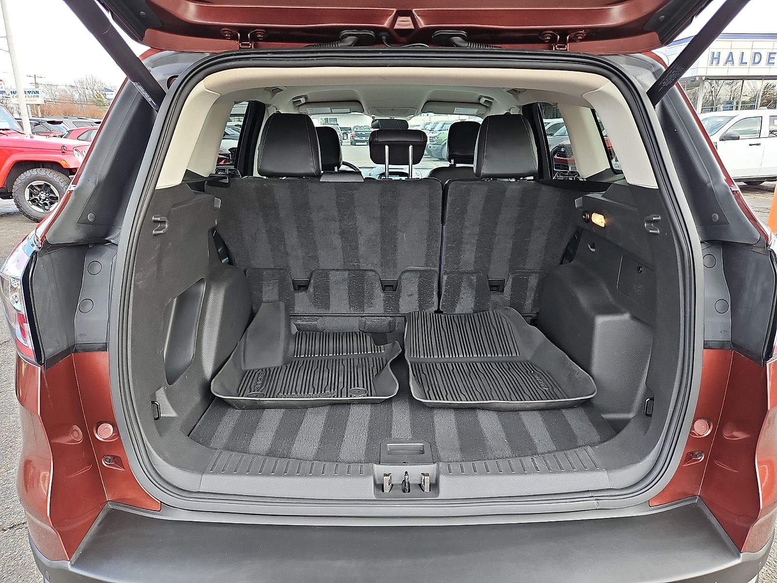 Used 2018 Ford Escape SEL - photo 11