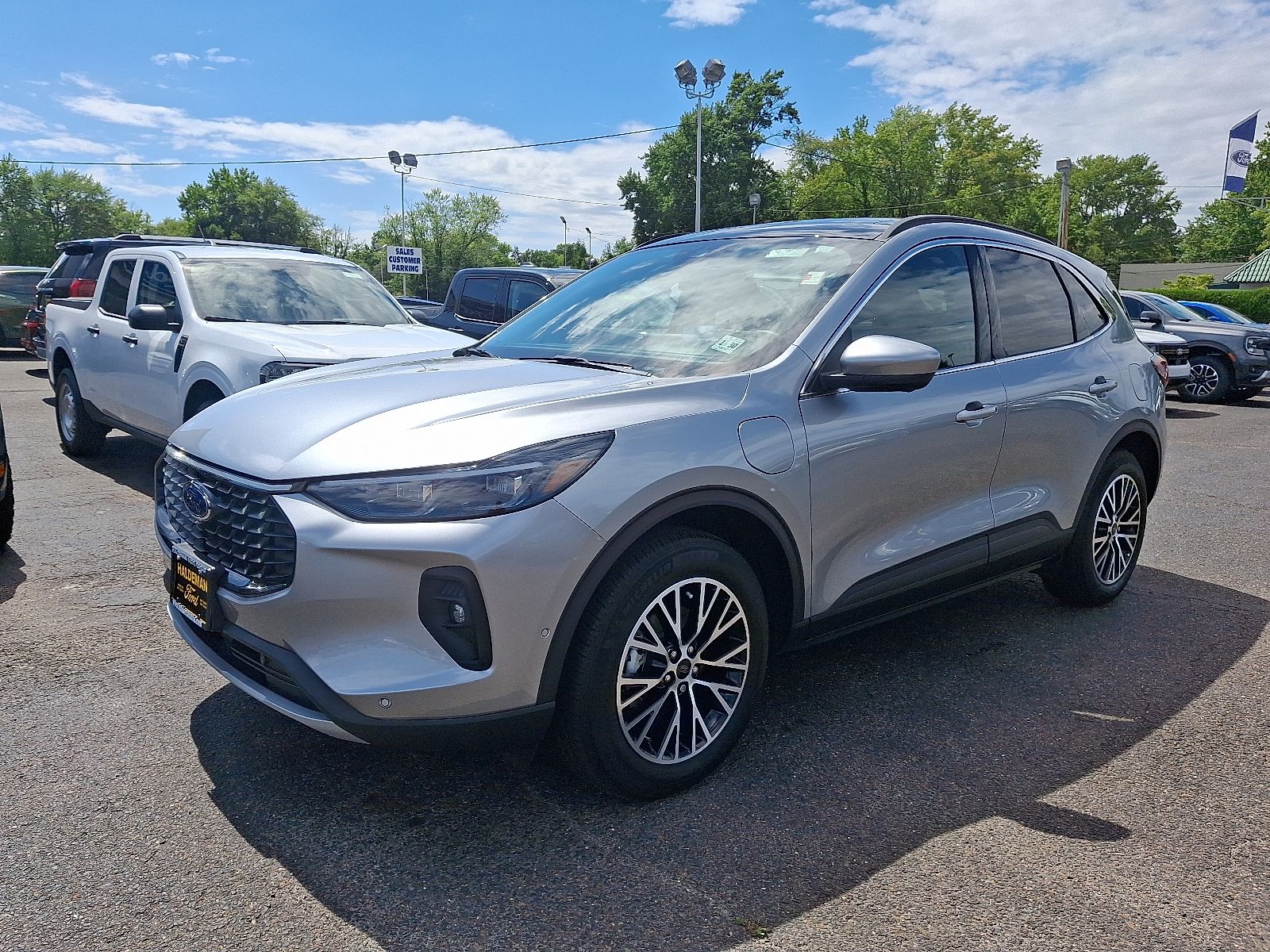 New 2024 Ford Escape - photo 2