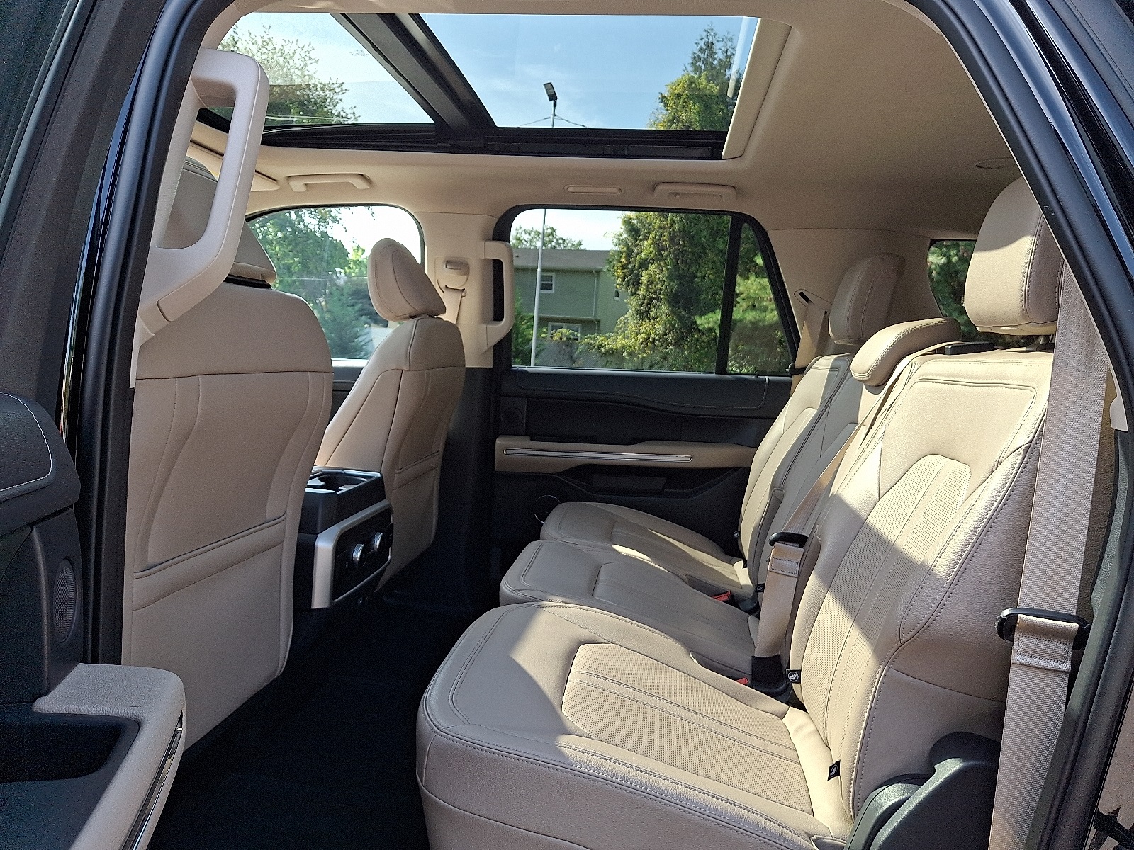 Used 2024 Ford Expedition MAX Limited - photo 11